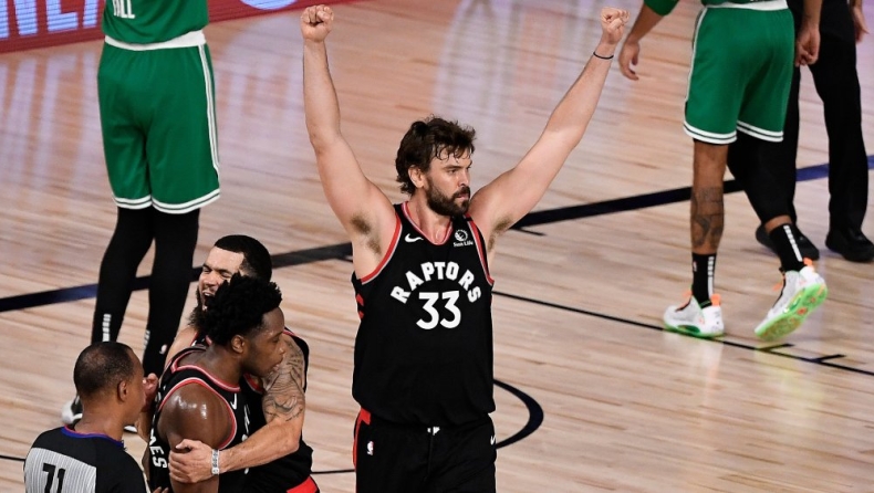 Λέικερς: Πρόβλημα με Γκασόλ, κάταγμα στο μικρό δάκτυλο (pic)