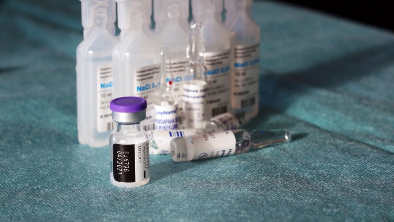 Το εμβόλιο της BioNTech καλύπτει και τις παραλλαγές του κορονοϊού
