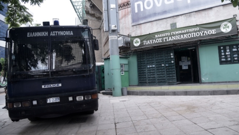 ΕΟΚ: Αστυνομικές δυνάμεις έξω από τη Λεωφόρο για να μην γίνουν εκλογές (pics)
