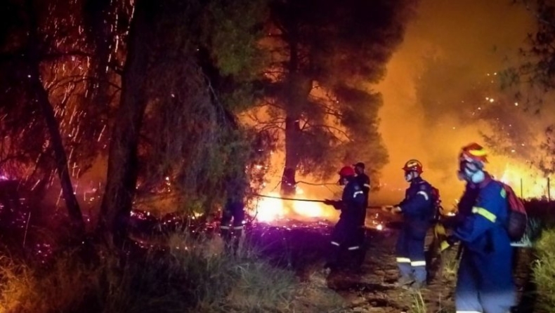 Φωτιά στα Γεράνεια Όρη: Η χειρότερη δασική πυρκαγιά της τελευταίας δεκαετίας