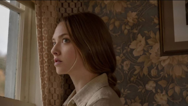 «Οσα ψιθυρίζει το σκοτάδι»: Η βάναυση αληθινή ιστορία πίσω από το νέο θρίλερ του Netflix -29χρονη βρέθηκε δολοφονημένη με τσεκούρι στο κεφάλι