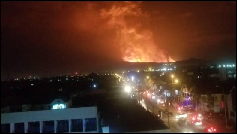 Ηφαίστειο Νιραγκόνγκ: Εκκενώνεται μέρος της Γκόμας, χιλιάδες άνθρωποι εγκαταλείπουν την πόλη