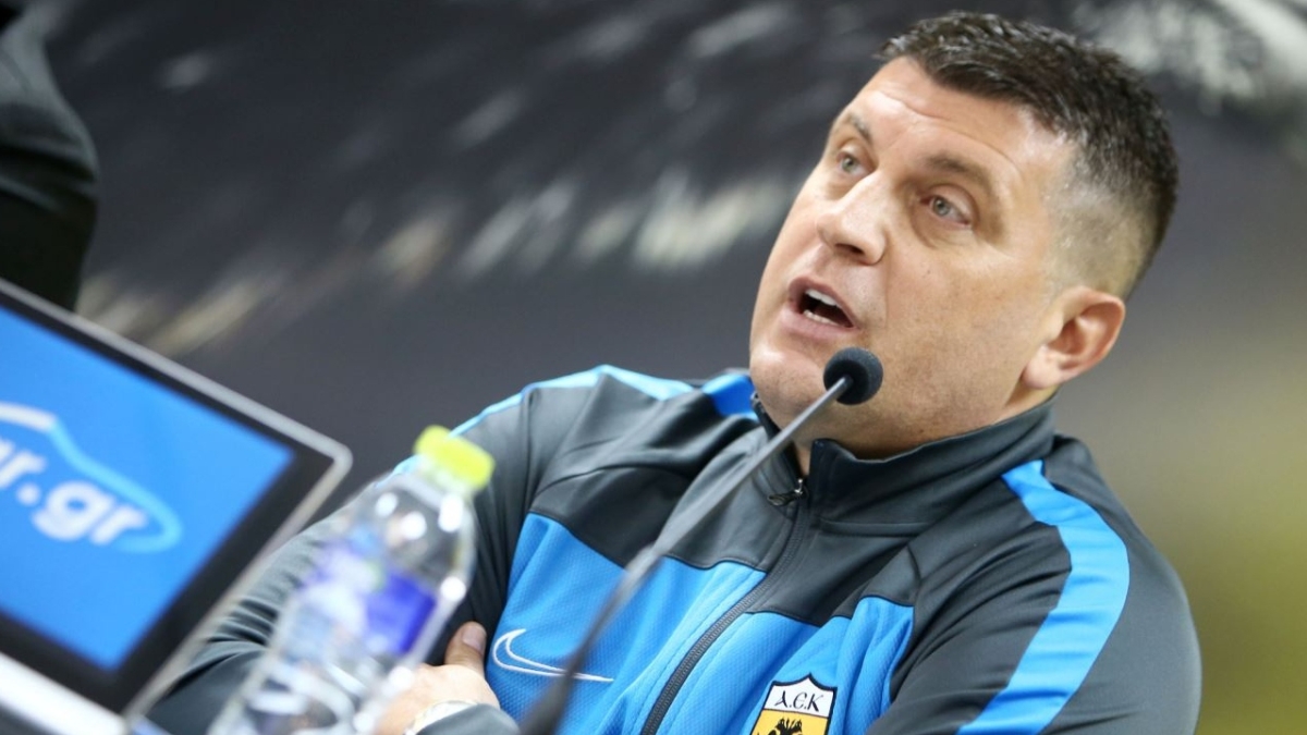 Ο Μιλόγεβιτς... ανακοίνωσε τη συμφωνία της ΑΕΚ με τη NIKE