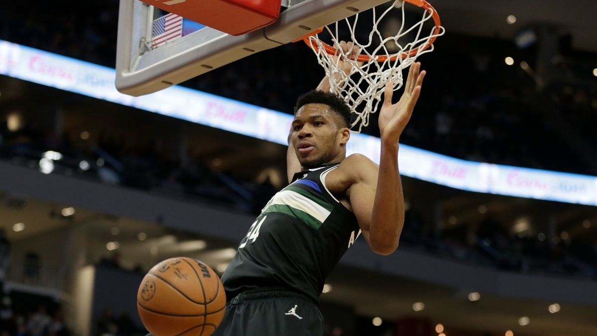 Mπακς - Μάτζικ 117-108: Με απίθανο double double του Αντετοκούνμπο (vid)