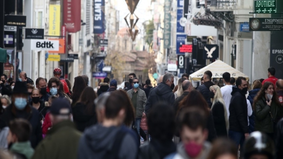 Έρευνα «ΔιαΝΕΟσις»: Το 51% των Ελλήνων υπέρ της θανατικής ποινής, το 10% επιλέγει θρησκεία έναντι επιστήμης