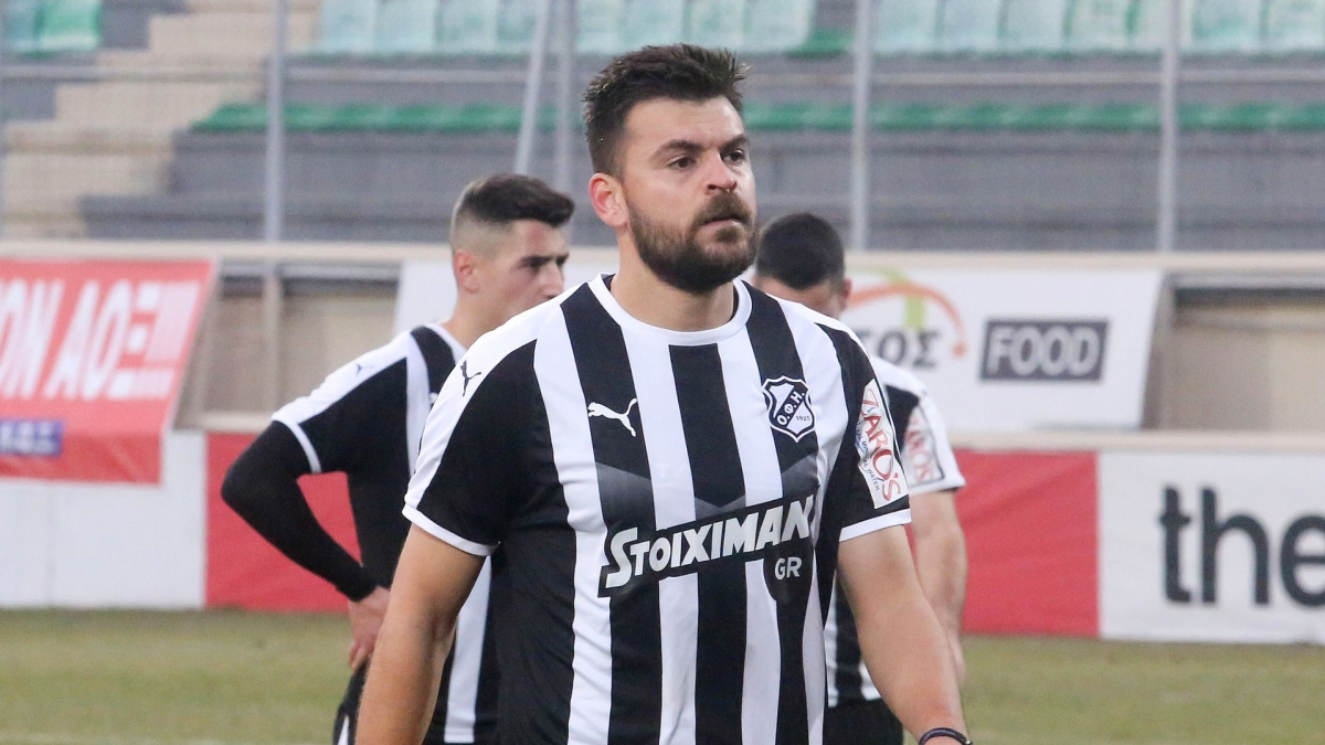 Ο Νάστος έφυγε από τη Ραπίντ Βουκουρεστίου 