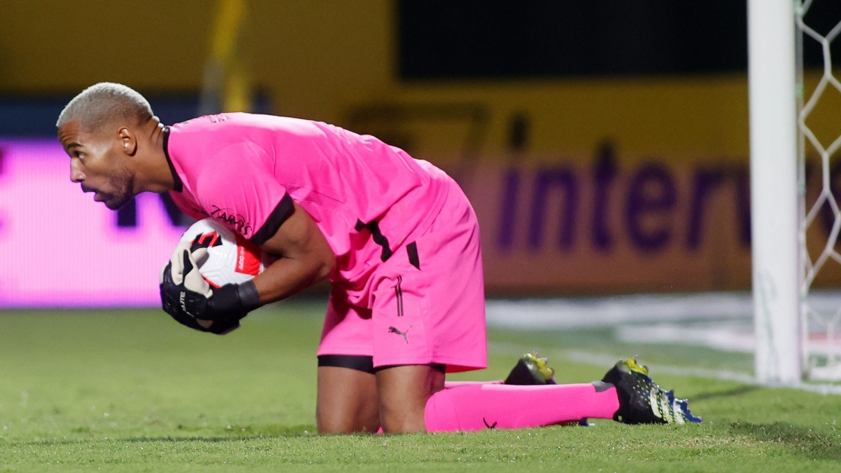 ΟΦΗ: Στο Ηράκλειο ο Επασί, ξεκινά προπονήσεις την Τετάρτη