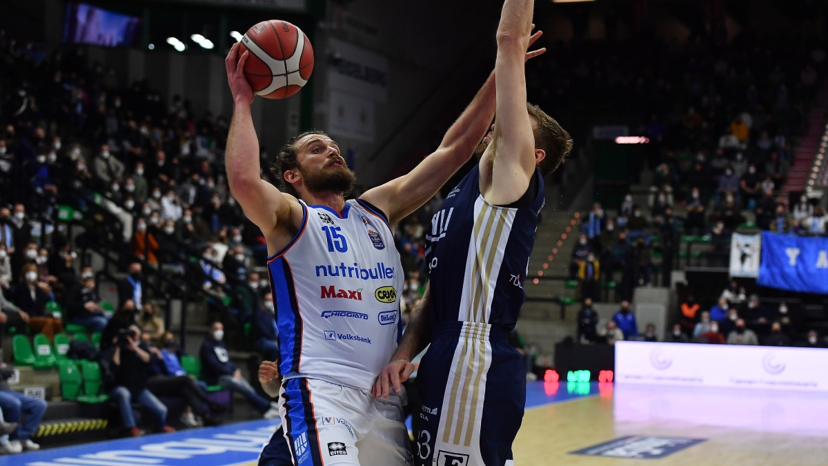Τρεβίζο - Φορτιτούντο 93-99: «Διπλό» με κομβικό Χαραλαμπόπουλο