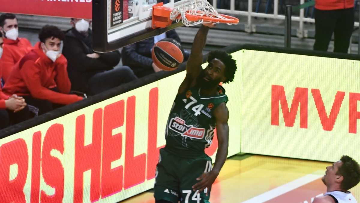 Σαντ Ρος: Ρεκόρ σε αξιολόγηση κόντρα στην Μπάγερν