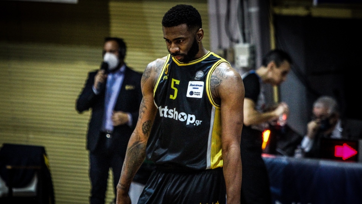 Κιθ Λάνγκφορντ σε Ιωνικό: «Πληρώστε τον αδερφό μου»