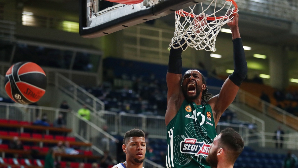 Euroleague: Ιπτάμενοι Έβανς και Παπαγιάννης στο ΤOP 10 (vid)