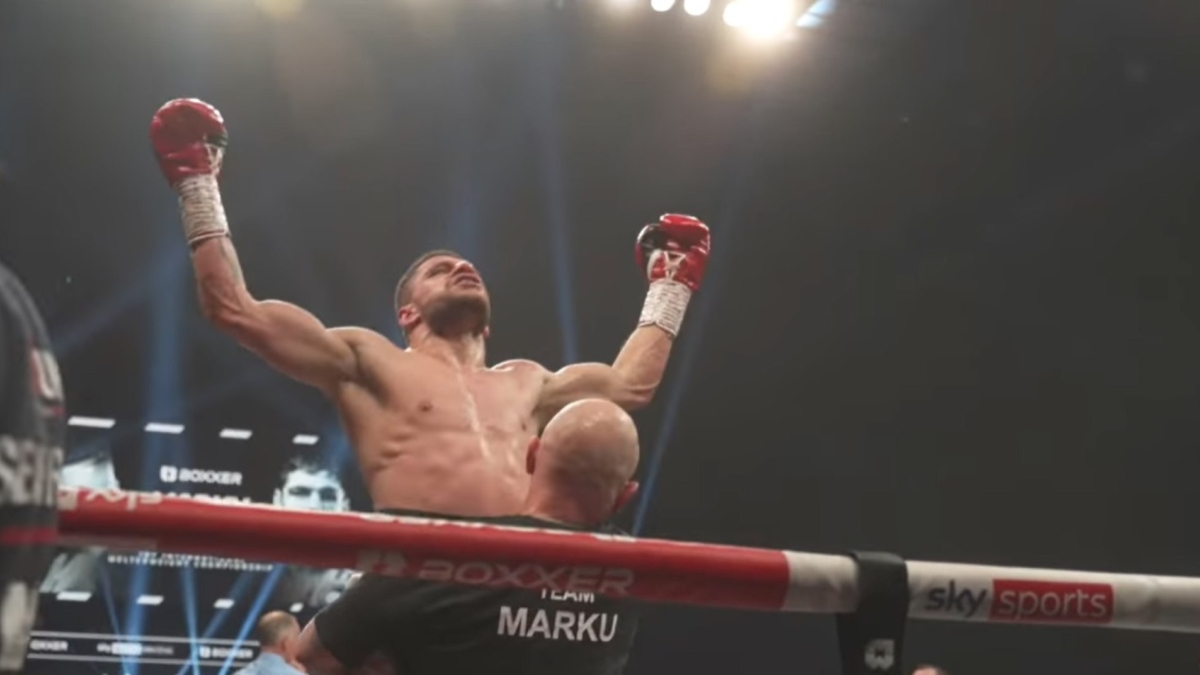 Φλοριάν Μάρκου: Με τρομερό δεξί έβγαλε νοκ άουτ τον Κρις Τζέκινς στον 4ο γύρο (vid)