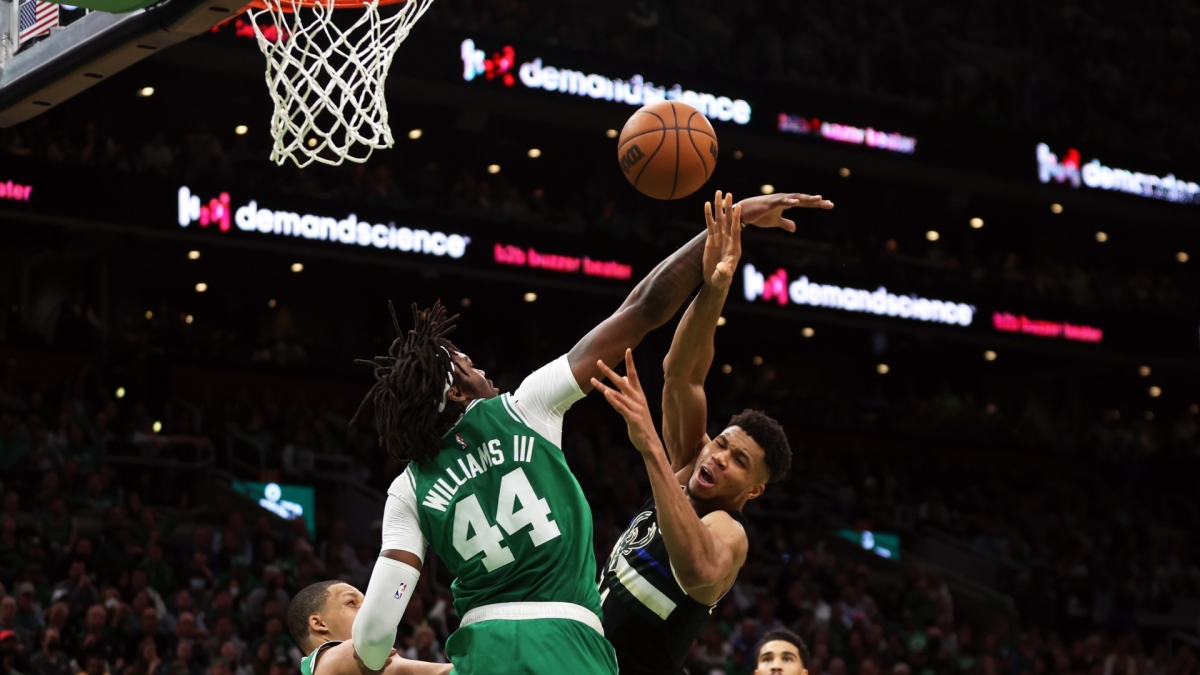 Σέλτικς - Μπακς 109-86: Αμυντικό σεμινάριο ενός ημιχρόνου στον Αντετοκούνμπο και 1-1 (vids)