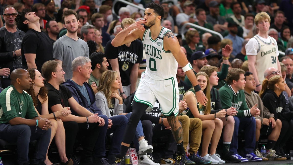 Σέλτικς, NBA Finals: Η απολαυστική εμφάνιση του Τέιτουμ στο Game 3 (vid)
