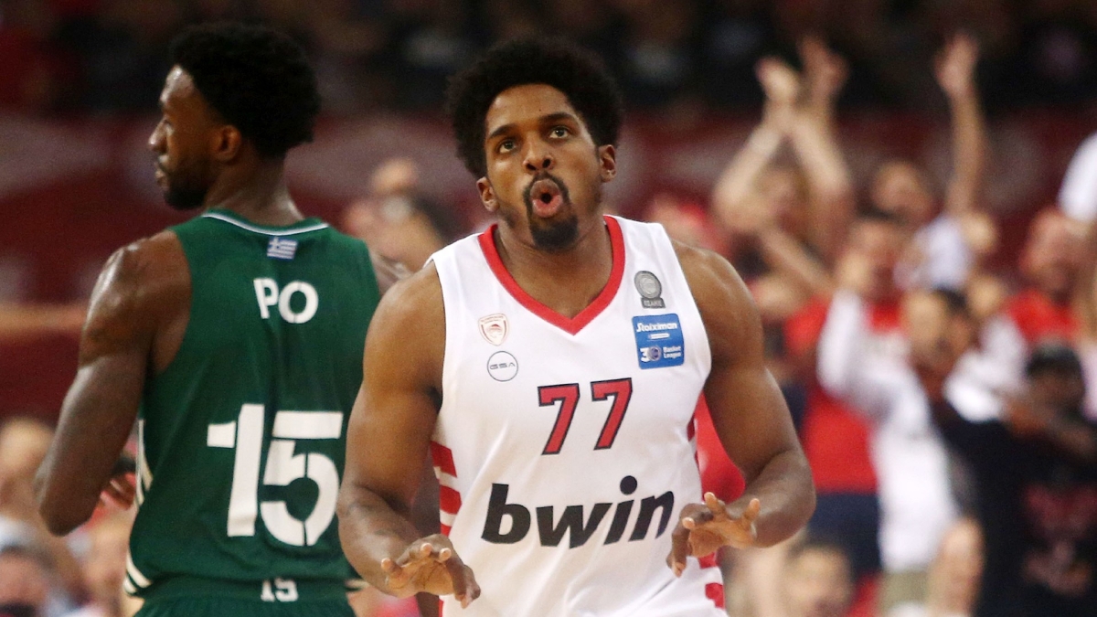 Ολυμπιακός: Στην 12άδα για το Game 2 ο ΜακΚίσικ