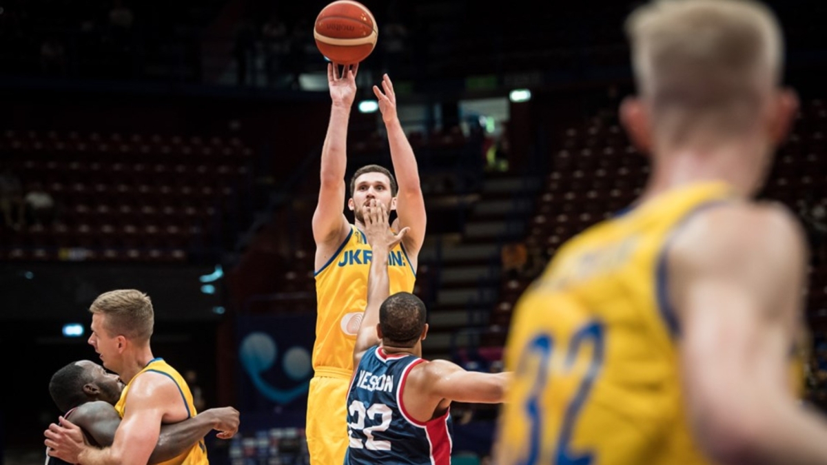 Ουκρανία - Μ. Βρετανία 90-61: Εντυπωσιακή πρεμιέρα (vid)