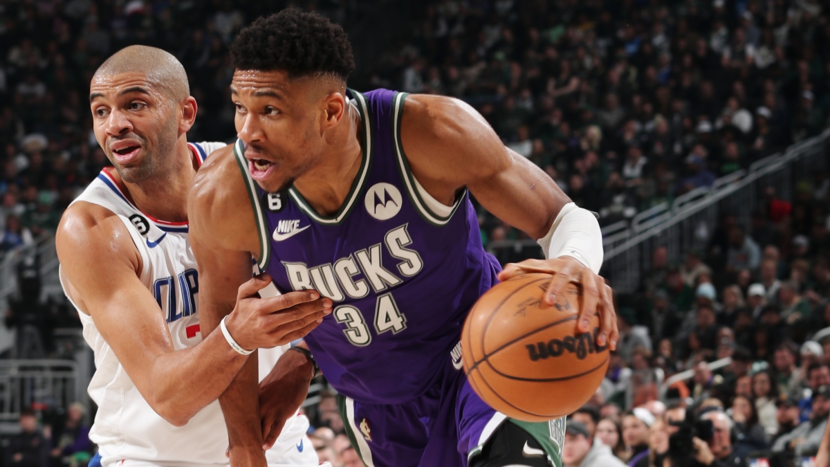 Μπακς - Κλίπερς 106-105: Εμφάνιση βγαλμένη από το NBA Jam για τον Αντετοκούνμπο με 54 πόντους (vid)