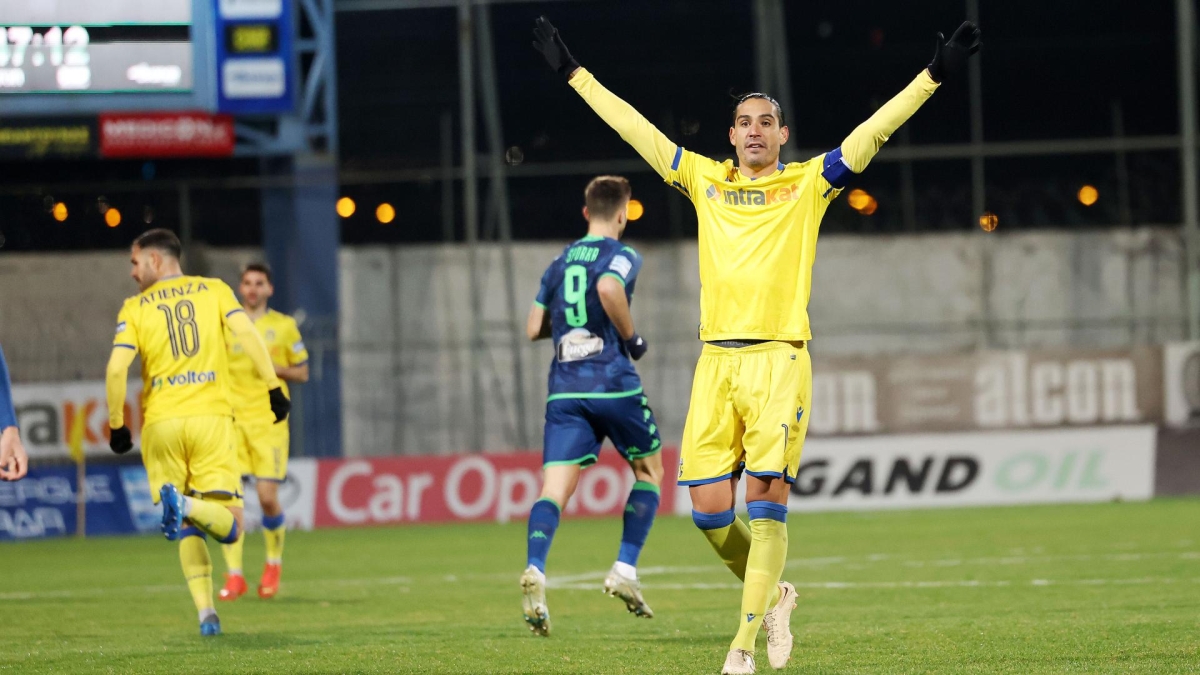 Ματίας Ιγκλέσιας: Κλήθηκε σε απολογία