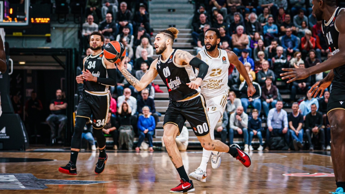 Βιλερμπάν - Βίρτους 64-77: Μπελινέλι και Μπολόνια... χάλασαν την «χρυσή» βραδιά του Ντε Κολό (vid)