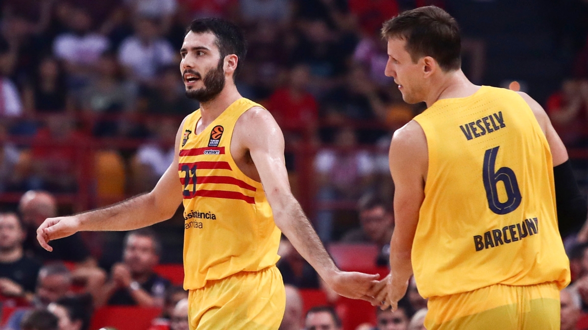 Ο Αμρίνες και ο Βέσελι της Μπαρτσελόνα