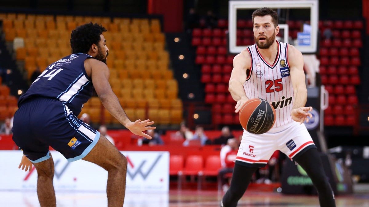 Άλεκ Πίτερς