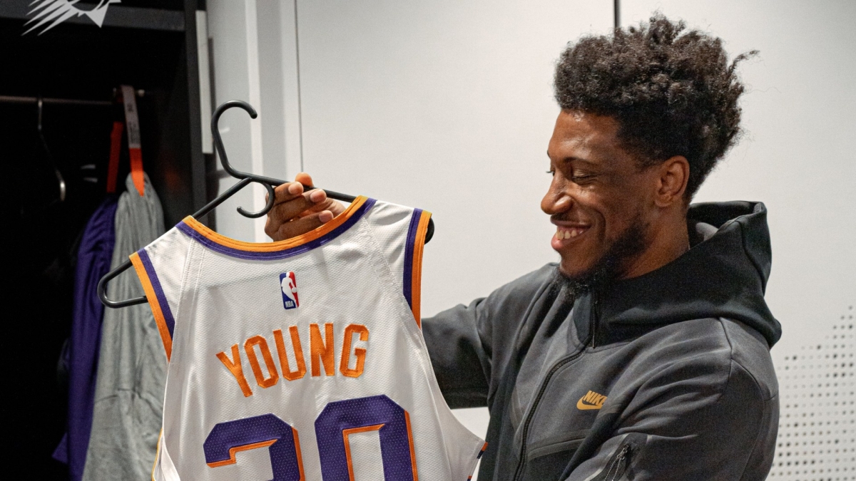 Ο Θάντεους Γιανγκ στους Φοίνιξ Σανς