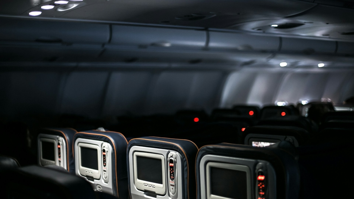 «Prison Break» σε πτήση για Θεσσαλονίκη: 59χρονος πλάκωσε επιβάτη για να μπει φυλακή και να βρει τον αδελφό του (vid)