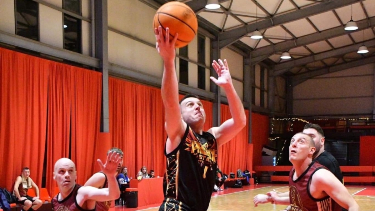 Μπασκετακι