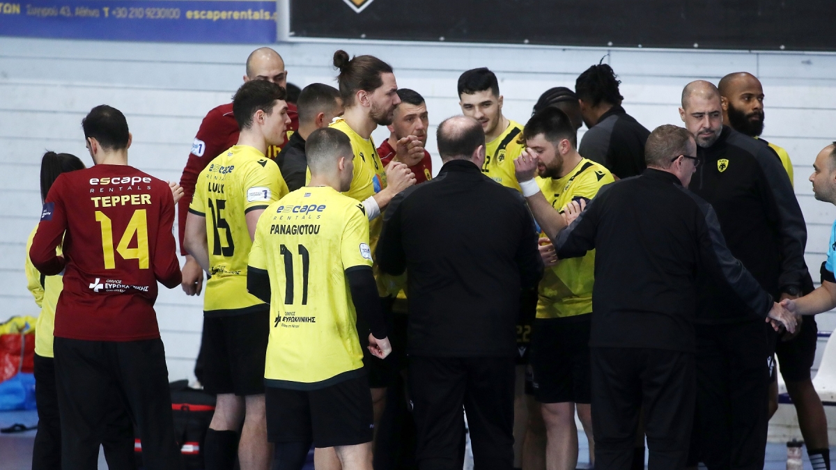 Με τα παιχνίδια της 15ης αγωνιστικής συνεχίζεται την Τετάρτη (5/2) η Handball Premier, με την ΑΕΚ απέναντι στη ΧΑΝΘ και τον Ολυμπιακό απέναντι στα Βριλήσσια να έχουν εύκολο έργο.