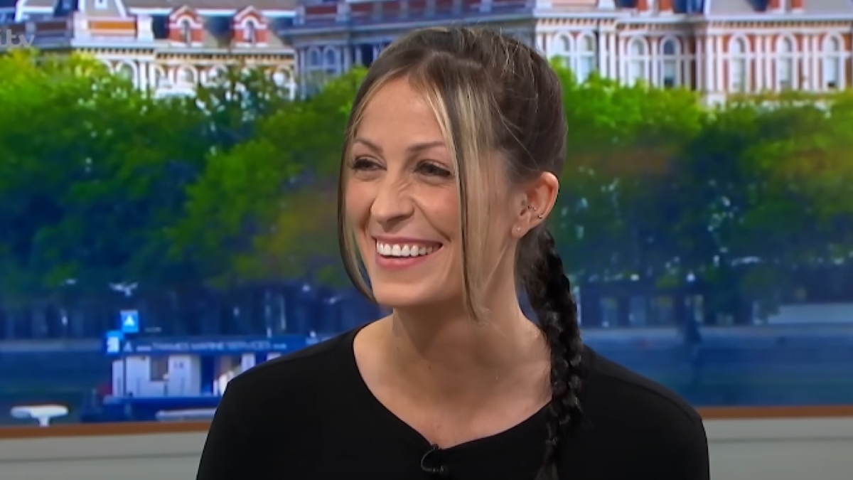 Δασκάλα αποκλείστηκε 2 χρόνια για «καυτό» λογαριασμό στο OnlyFans - Έβγαζε 60.000 το μήνα (vid)