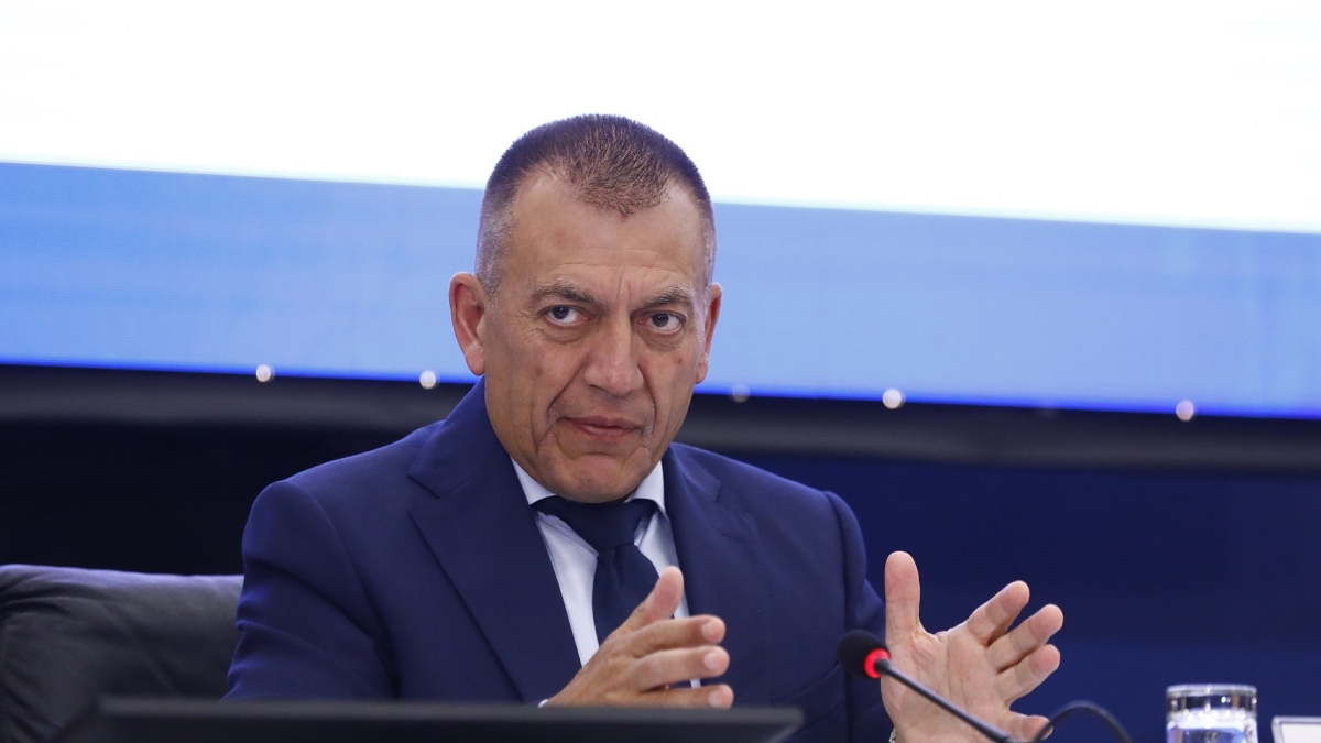 O Γιάννης Βρούτσης