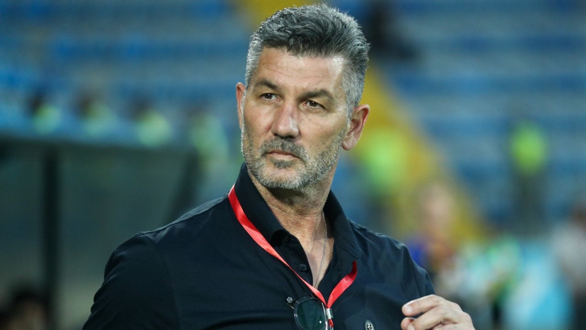 Ο Ουζουνίδης