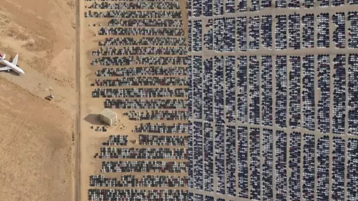 Γιατί χιλιάδες Audi σαπίζουν στην έρημο μετά από σκάνδαλο 36 δισ. δολαρίων