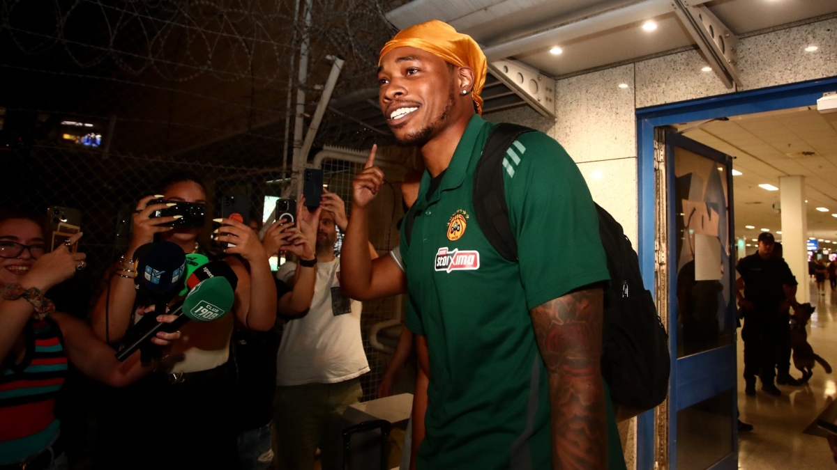 Ο Ρισον Χολμς στην Αθηνα