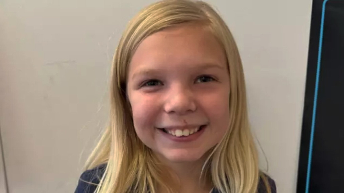 Ανατριχιαστική κλήση στις Αρχές πριν από τραγωδία-φρίκη στην Αριζόνα: Μια 10χρονη νεκρή, ο πατέρας της και η σύντροφός του κατηγορούνται για φόνο