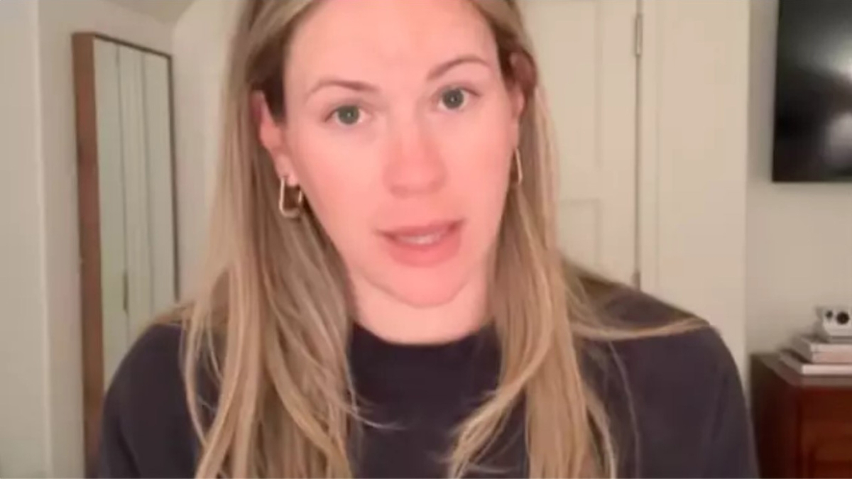 Γυναίκα ζητά συγγνώμη γιατί ακύρωσε πτήση λόγω οξείας γαστρεντερίτιδας: Τι συνέβη εν ώρα πτήσης