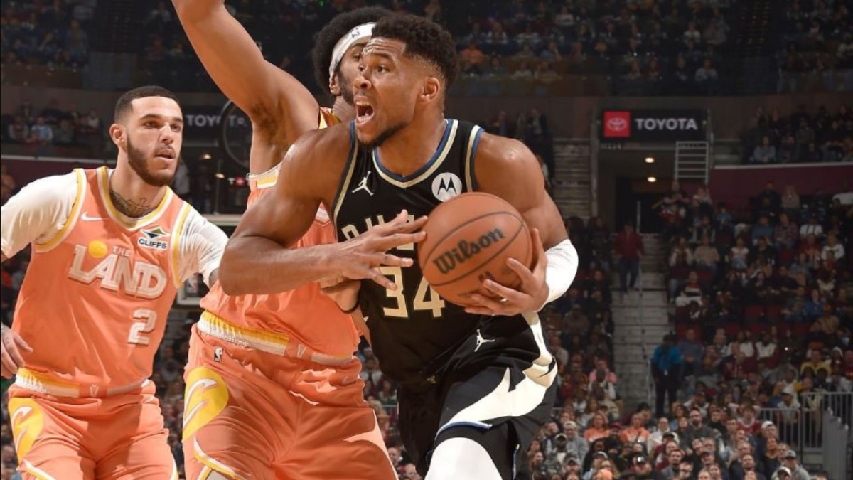 Γιαννης Αντετοκούνμπο