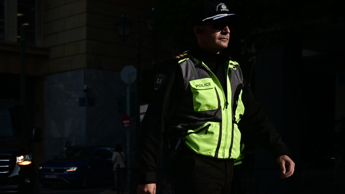 Ερευνα στην Τροχαία Κρήτης μετά το περιστατικό τροχονόμου με 10χρονο