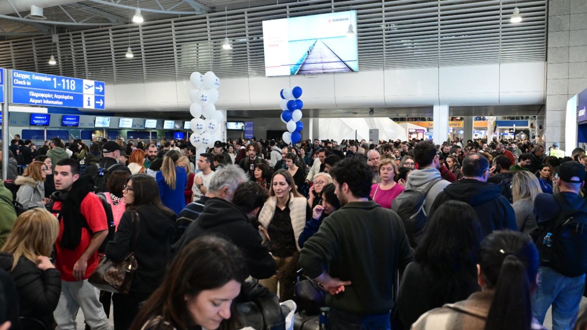 Η κενή φωτογραφία του ελληνικού εναέριου χώρου: Σε 2-4 ώρες η πλήρης επαναφορά των συστημάτων