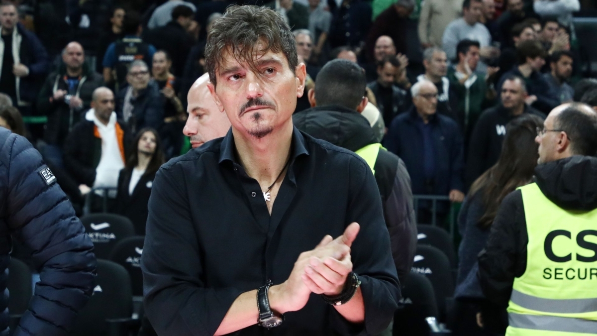 Ο Δημήτρης Γιαννακόπουλος