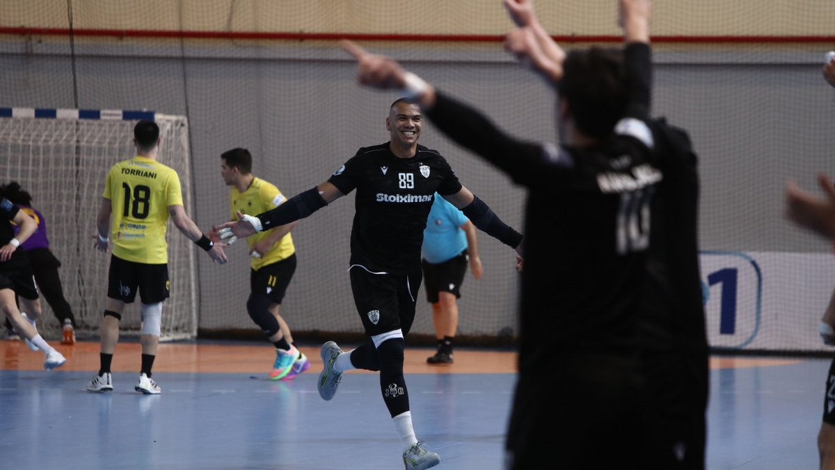 ΠΑΟΚ - ΑΕΚ 33-30: Παράταση στους ημιτελικούς της Handball Premier
