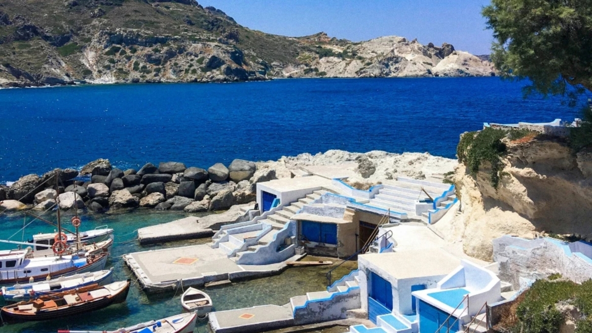 Τα πιο γαλήνια ελληνικά νησιά που αξίζει να επισκεφτείς, σύμφωνα με τους Times