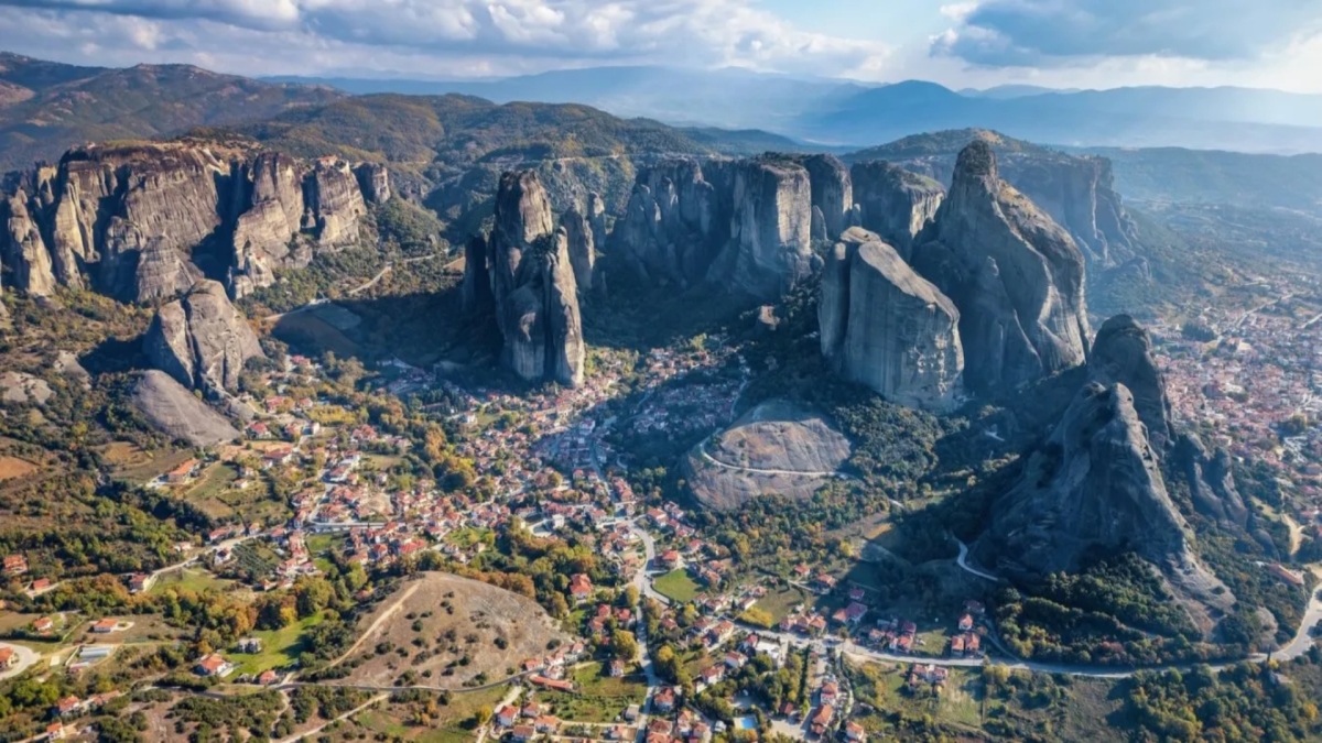Telegraph: Το θαύμα της φύσης στην Ελλάδα που πρέπει να δεις μία φορά στη ζωή σου