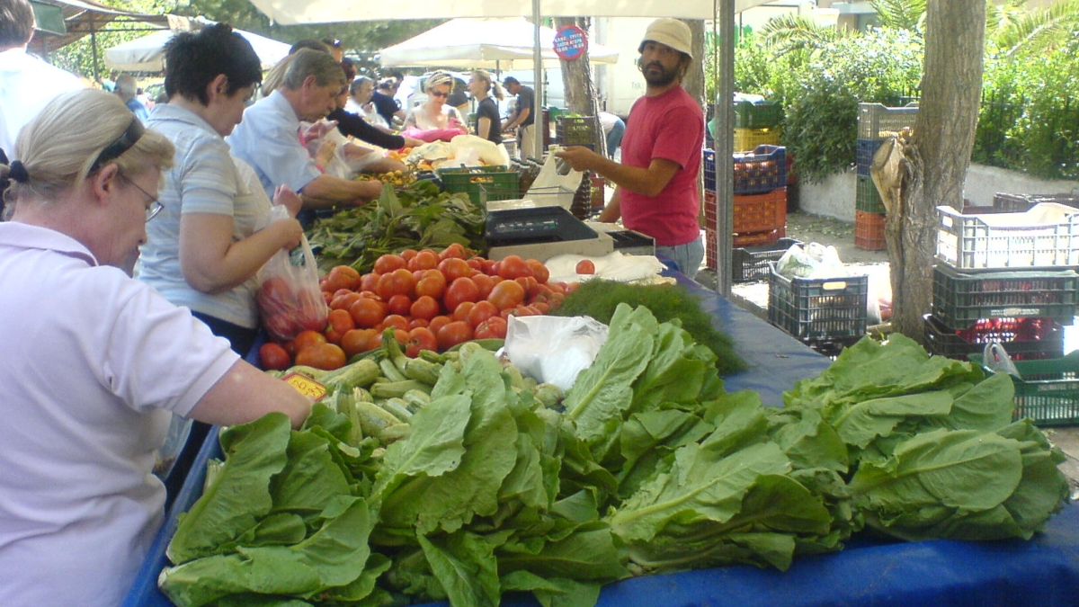Λουκέτο στις λαϊκές αγορές από Δευτέρα