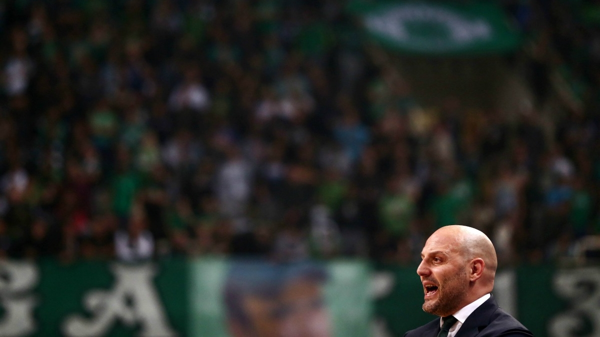 Τζόρτζεβιτς: «Όλοι μαζί, ομάδα και κόσμος»