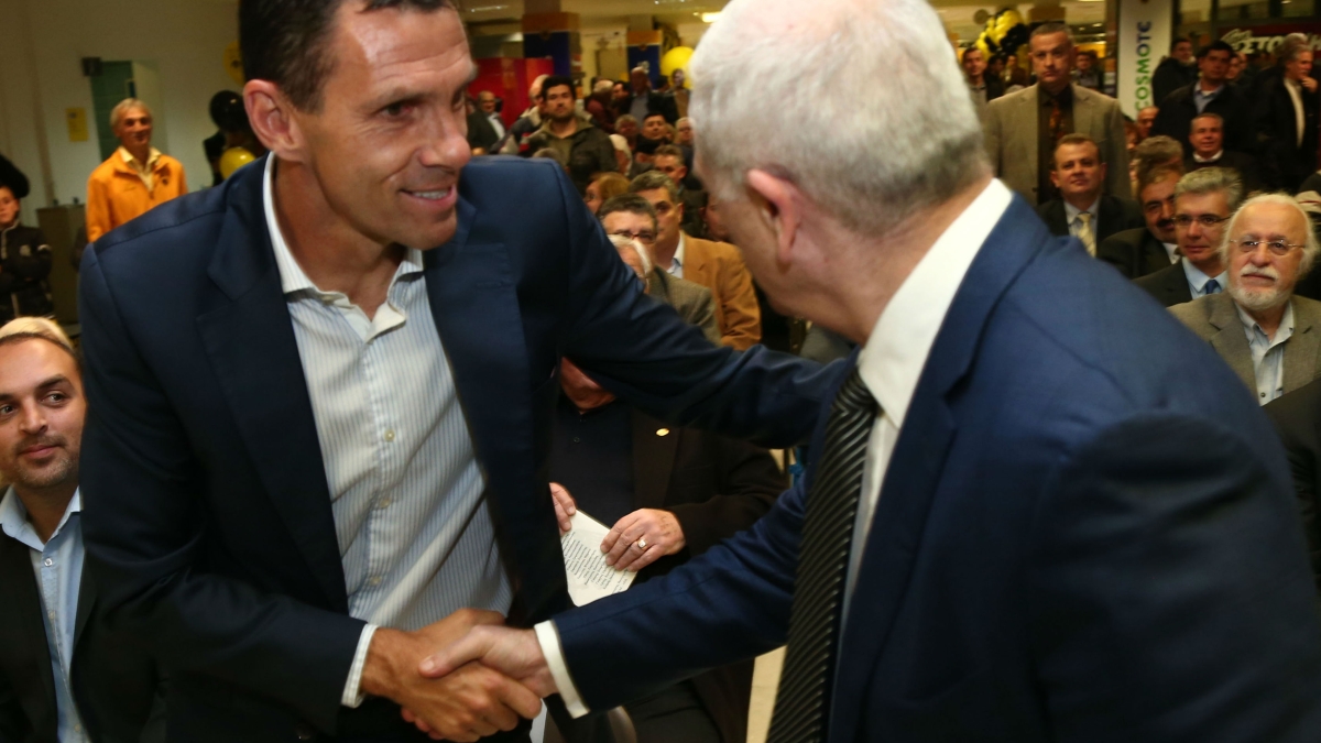 Μελισσανίδης κατά Πογιέτ: «Η ΑΕΚ πάνω απ' όλα»