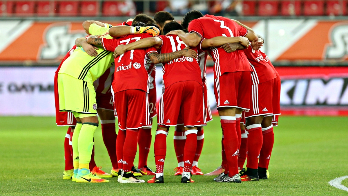 Στο ταμείο πριν τη λήξη...