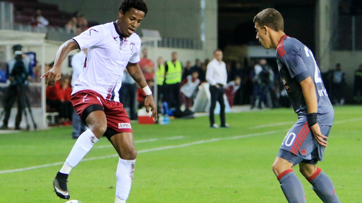 Με Ντόντο και Ναζλίδη