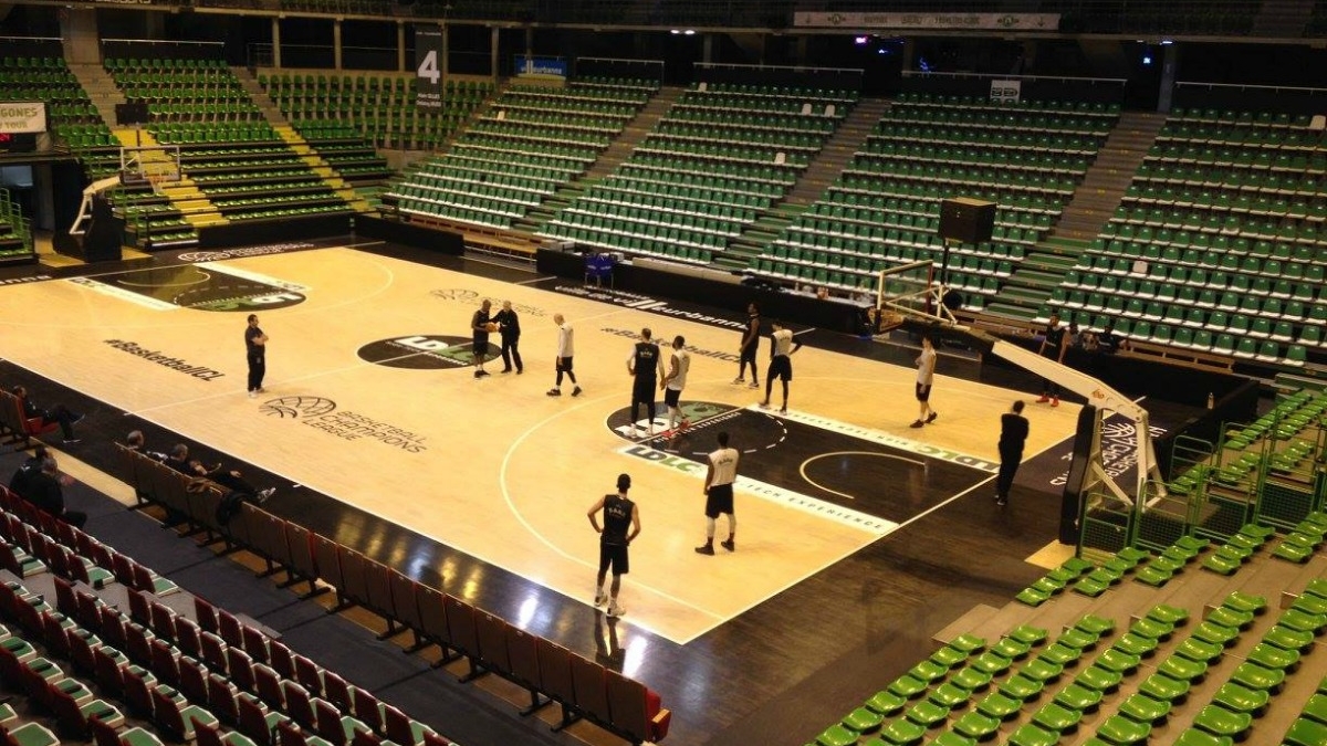 Προπονήθηκε και παίζει ο Τσόχλας