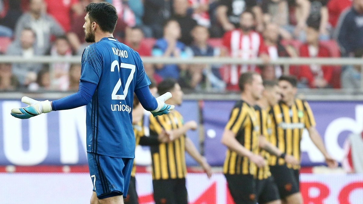 Επίθεση των ΜΑΤ σε παίκτες και φροντιστή καταγγέλλει ο Ολυμπιακός